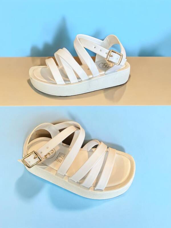 Sandalias Infantiles de Tiras Blancas Mod. 26 0502