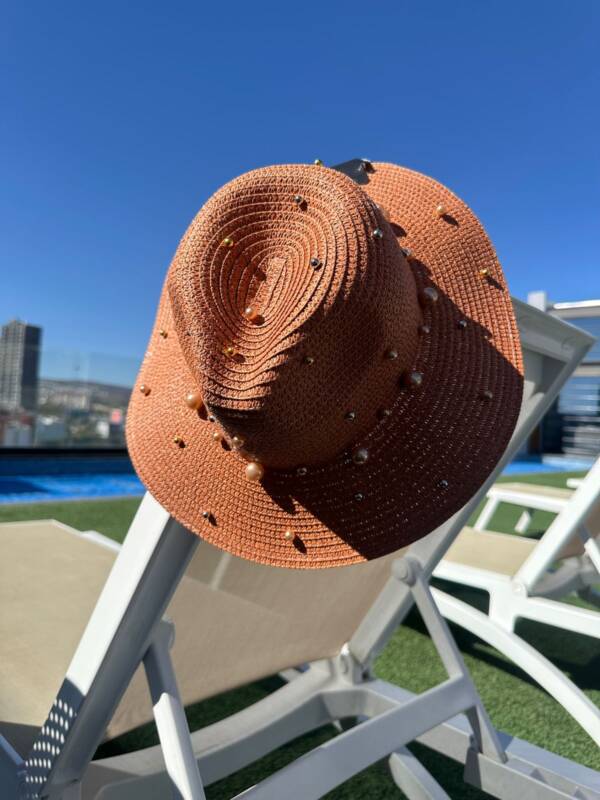 Sombrero Naranja con Perlas Mod. 10 1307