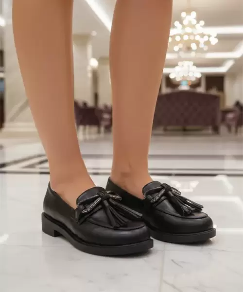 Mocasín Negro Con Moño Y Toques De Cristal Mod. 02 1001