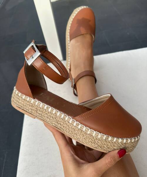 Alpargata Café con Suela de Yute Mod. 44 0521